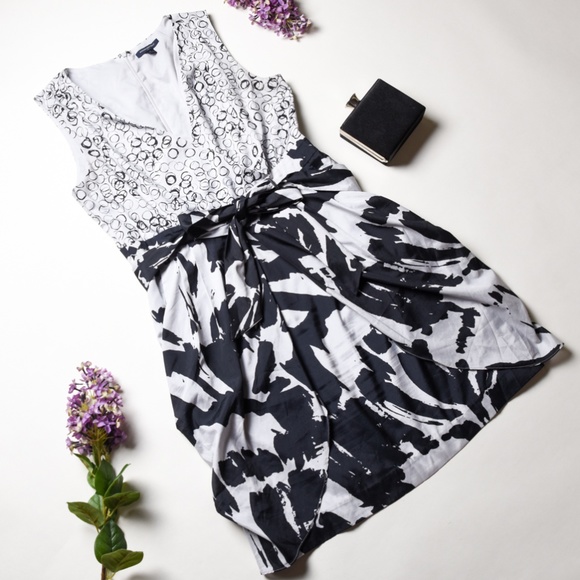 Banana Republic Dresses & Skirts - BANANA REPUBLIC Black/Gray Print Dress - Size 12